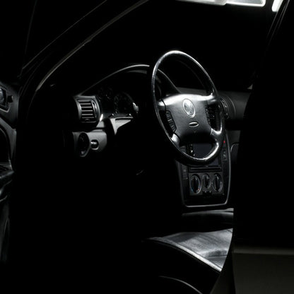 Kit LED Iluminare Interior pentru VW Passat B5 B5.5